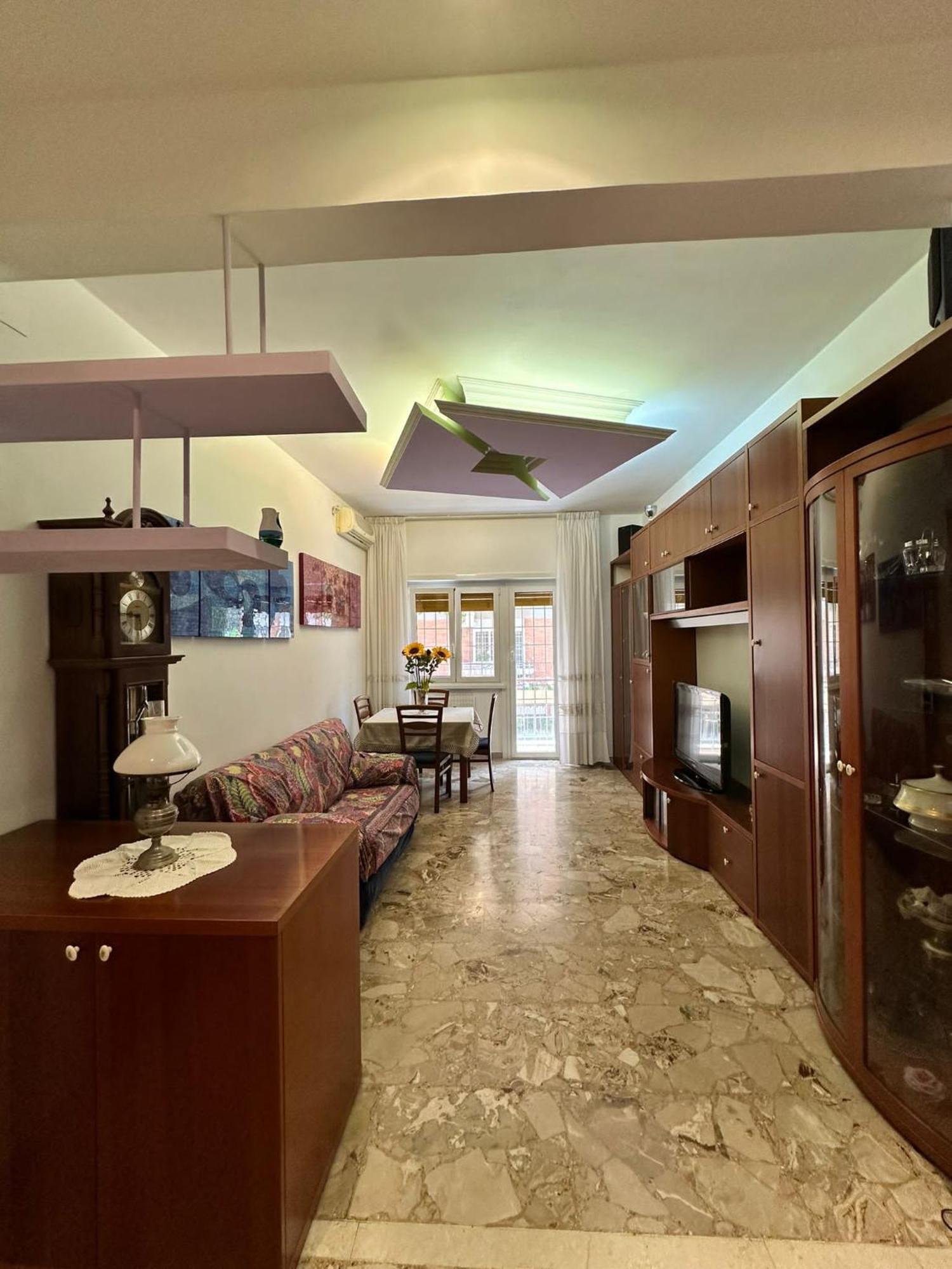 Casa Gaja, La Casa Vicino Pamphili * Roma