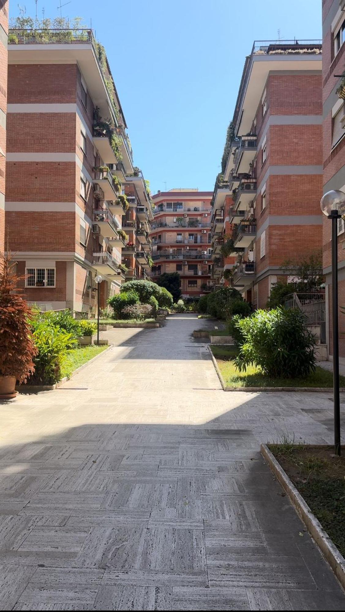 Casa Gaja, La Casa Vicino Pamphili Roma